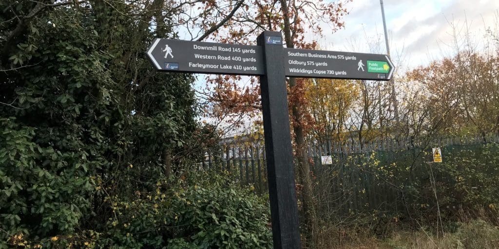 Fingerpost 1A